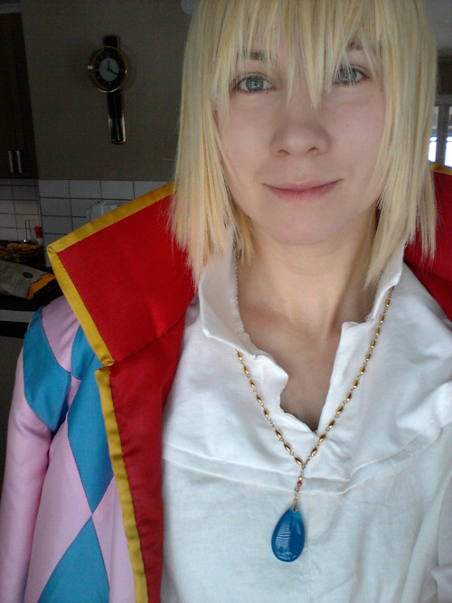 Another picture of me as Howl. I really wish I’d brought my ambitious camera, but it’s kind of hard to take ambitious pictures and cosplay convincingly at the same time! This picture is taken with my cellphone.