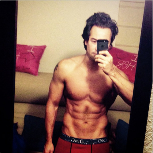 hombresdesnudo2:  Jorge Gallegos!! 