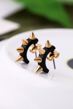 stylelist-tidebuy:  Cool Punk Revits Alloy Women Earrings