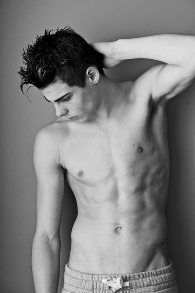 yummyboysuniverse:  Jietse Strubbe Follow us at Yummy Boys Facebook 