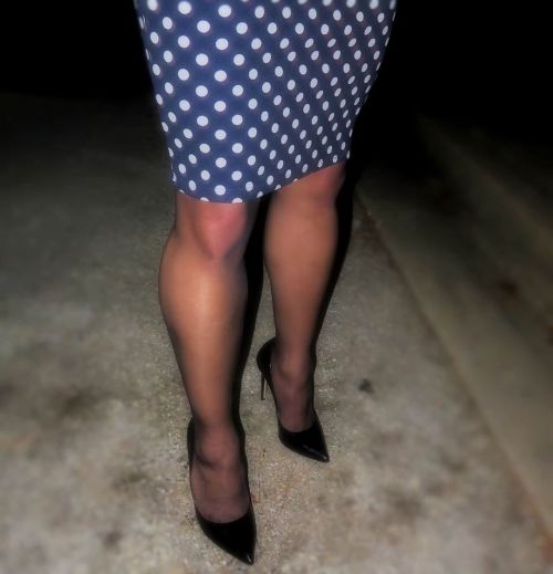 Walking to the vehicle after work. @modaxpressonline pencil skirt, @leggsbrand “Care” co