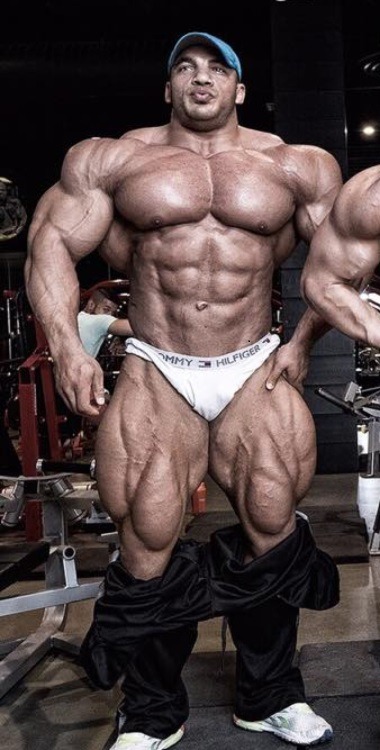 myfavoritemusclemen:   Mamdouh Elssbiay (Big Ramy) - 4http://myfavoritemusclemen.tumblr.com/post/140996411028/mamdouh-elssbiay-big-ramy-3