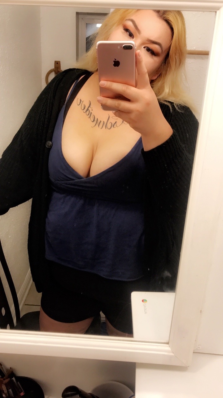 sleepykittyqueen:  Snapchat / Superkassikat 💞💞 SHOWWWW SOME LOVVVE BITCCCCCCH