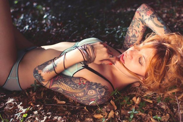 Girls With Tattoos