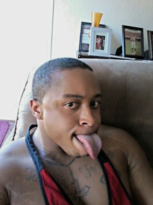 blkbugatti: blkby1dr: Thickness II  Sexy thick hottie 