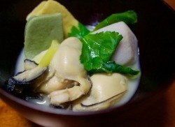 jasmine7031:  Hot Pot with oyster white miso flavorI got so warm.