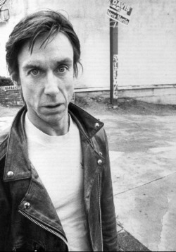 icky-pop:  Iggy Pop