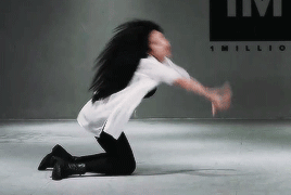hit-the-playback:  soyun’s two weeks dance cover  