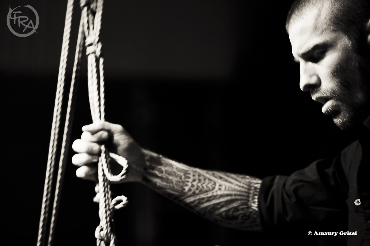fred-rx:  performing at the London Festival or Rope and Art 2015 with oceanschild.