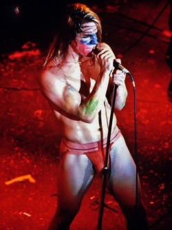  Anthony Kiedis 