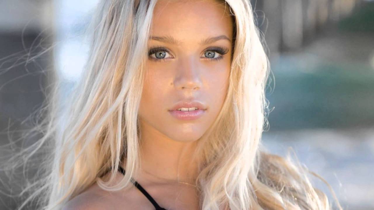 A Bunch of Faceclaims — Kaylyn Slevin Gender: Female DOB: 28 December  2000...