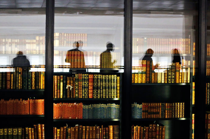newyorker:  Footnotes are starting to vanish from books and appear online instead. Nathan