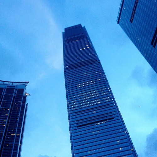 Standing tall at dusk #hongkong #buildings #skyscrapers #cityscape #architecture (at Elements - Civic Square)