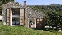 cabinporn:  Abandoned stable turned family dwelling in Cáceres, Spain designed by architecture firm ÁBATON. The building’s southern orientation and lucky position below two potable streams allow the residents to live entirely off the grid year