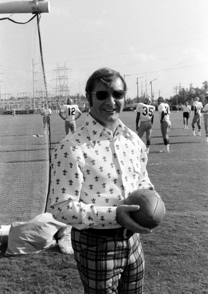 lightthiscandle:  Friendly reminder that football season is here!