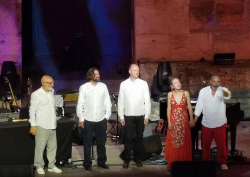 Brian Eno, Roger Eno, Peter Chilvers, Leo Abrahams and Cecily Eno, Acropolis, Athens, Greece, August