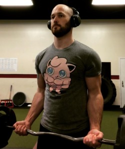 b-randonfit:Hope class is ready tomorrow! Pre-pump before they all come in at 9 am! (If y’all wanna get me some last minute gifts more shirts from @tuffandtiny ) #armday #shoulderday #coreday #lift #gym #gymlife #motivation #swolemon #pokemon #tuffntiny