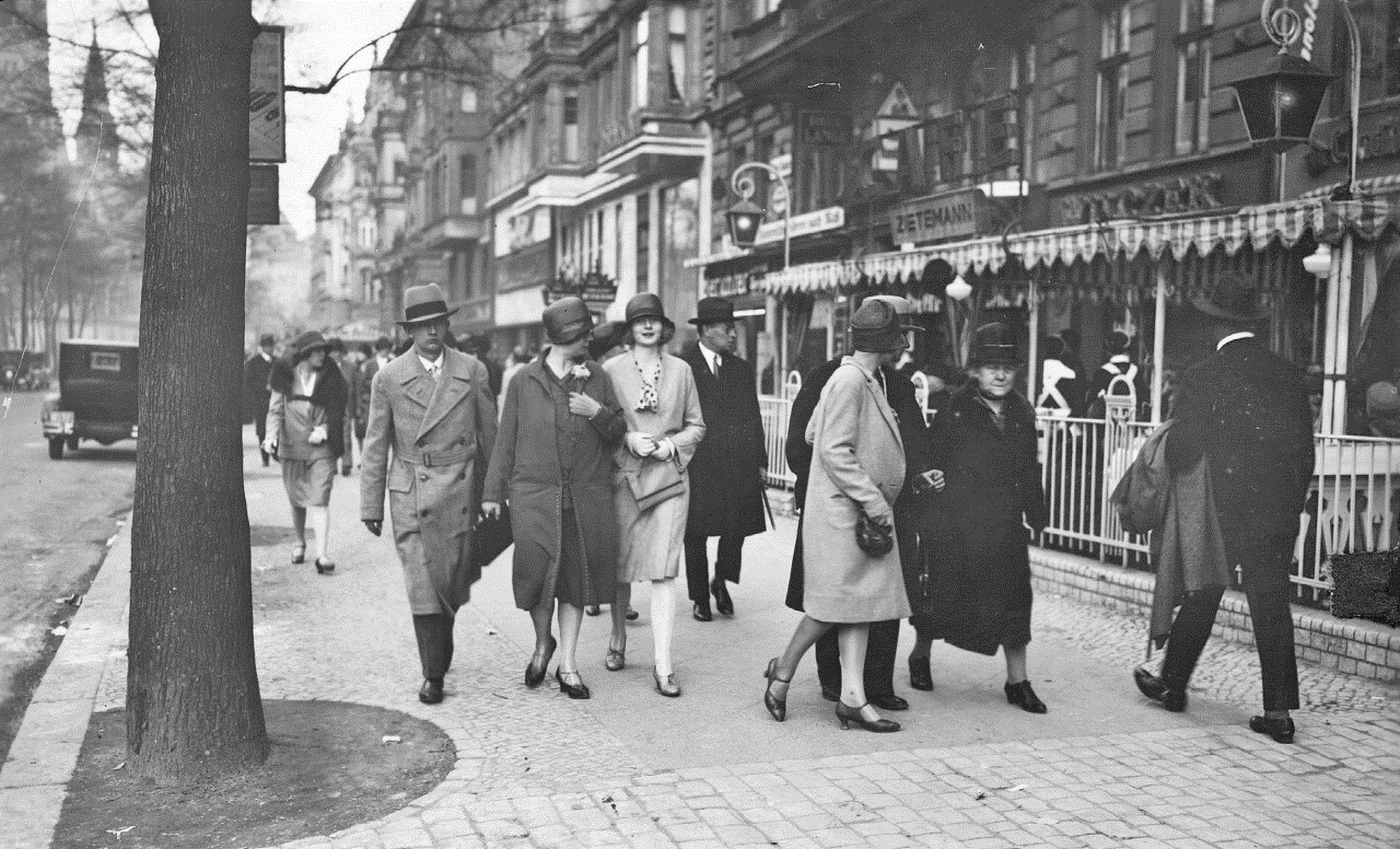 Old Germany - Berlin Street Life, 1920s