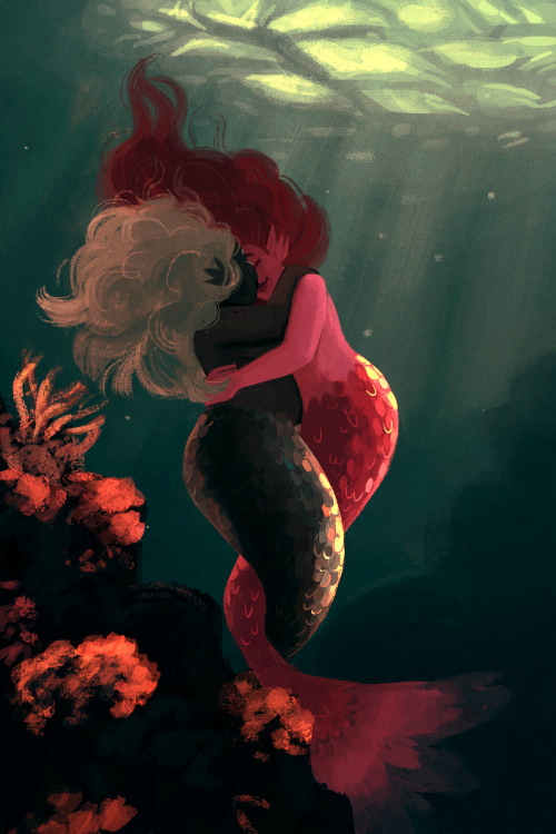 gremlint:all mermaids are gay