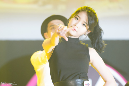 IU - Samsung Passion Talk Concert Pics