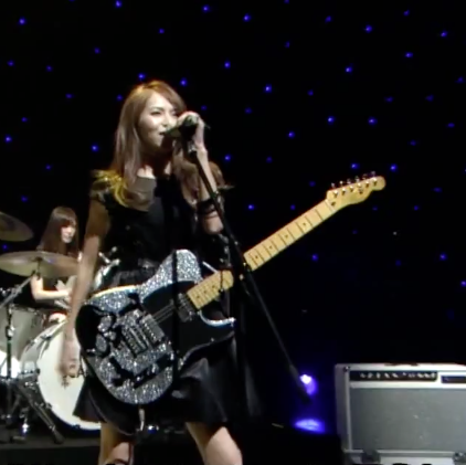 fuckyeahscandalband:  SCANDAL’s HARUNA; Fender TELECASTER Appreciation Post  ♪♫ Featuring Haruna’s TELECASTER® DARK SILVER SPARKLE Signature Fender Guitar.  Guitar photos w/ thanks to BIG BOSS Hiroshima, Kanazawa & Ochanomizu. Screencaps