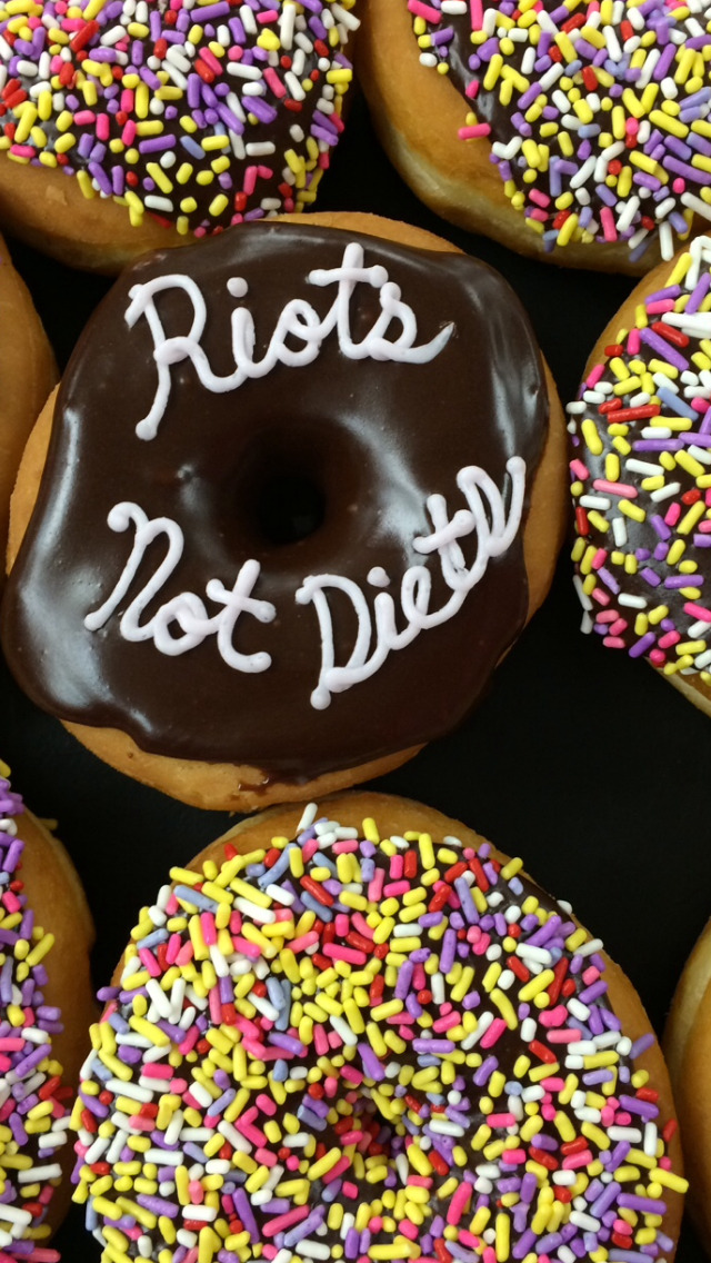 timetomakeemdonuts:  Time to make the donuts