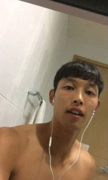 mantop10691:  日.韓高中棒球隊員小鮮肉..你們喜歡那一位呢…