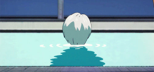 randomyelly:I thought, other than me, only a Russian would be stupid enough to get in the pool this 