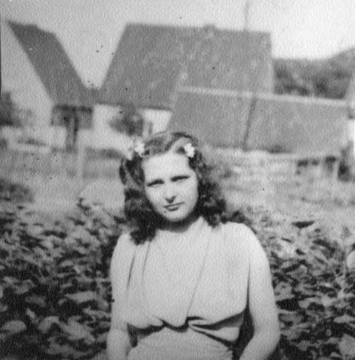 twoseparatecoursesmeet:Elfriede, 1940s