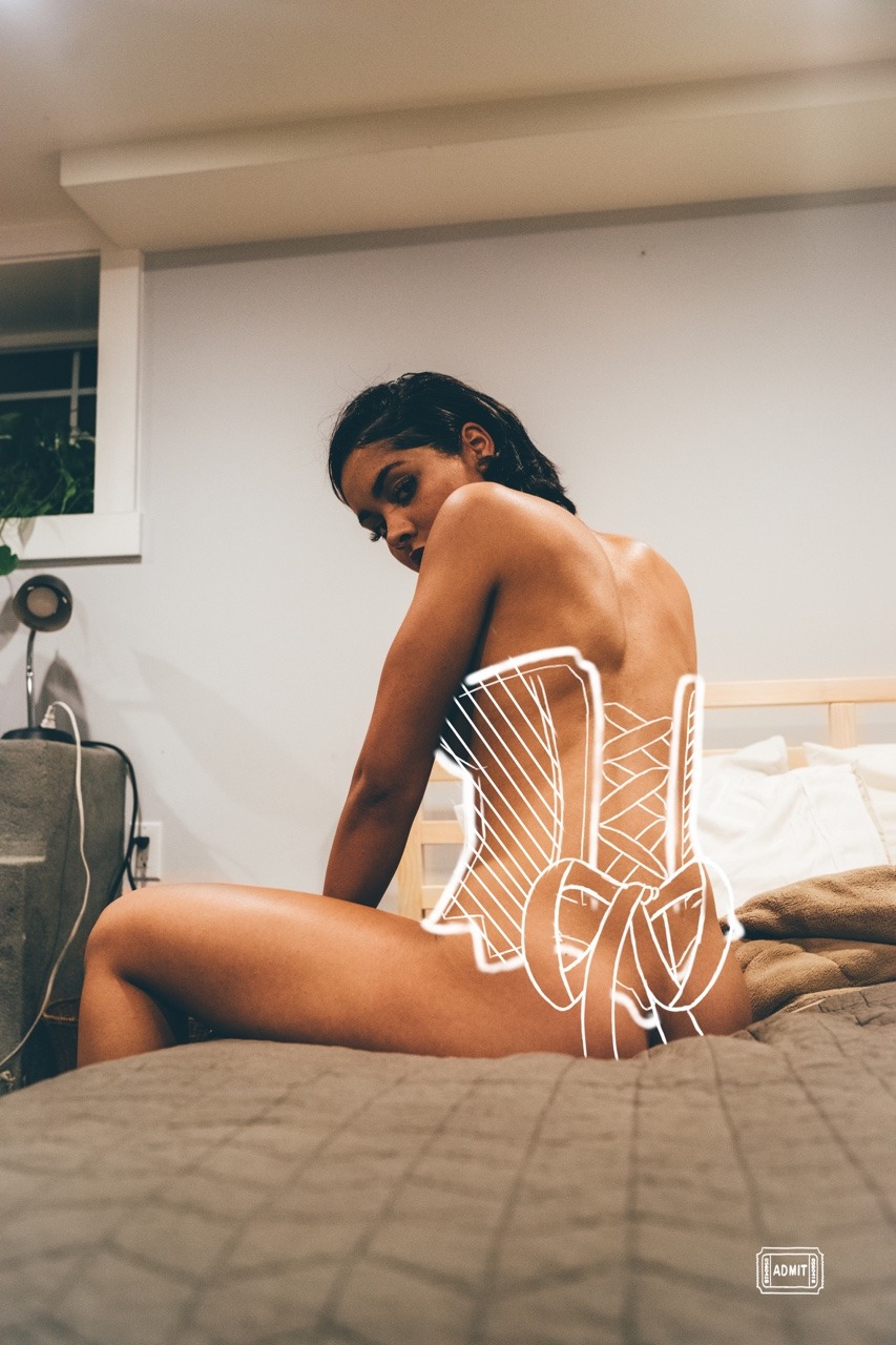tyinkwell:  Instagram’s 👇🏿👇🏿👇🏿 Artist: Tyinkwell Muse/Model