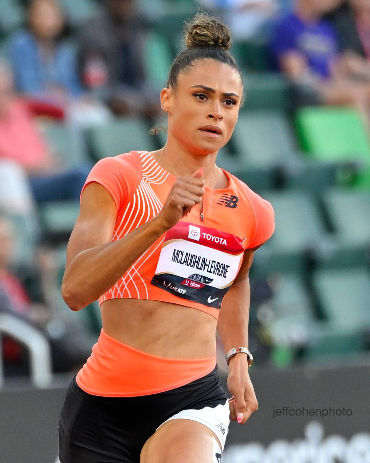 TRACK AND FIELD IMAGE
