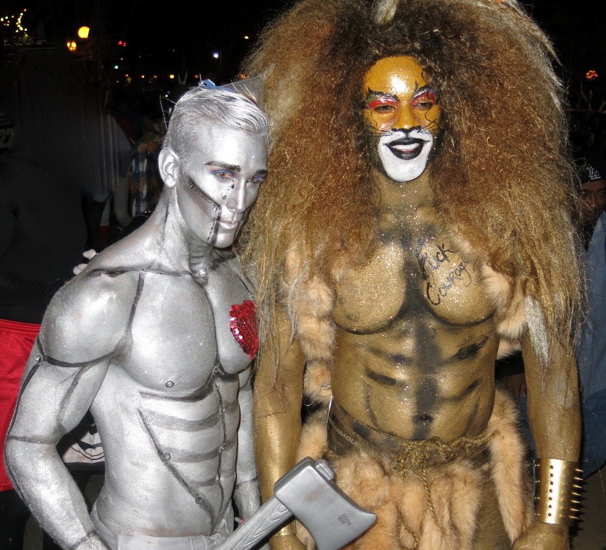 wehonights:  Fuck LoveFuck CourageDid you know that the Lion and the Tin Man lived