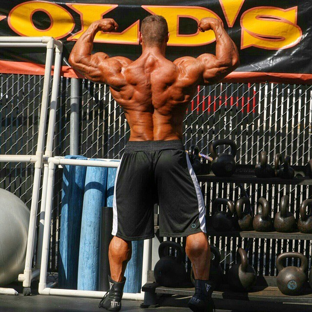 zoltanyuri:    Firas Saied  In a public apparition at Venice Beach Outdoor Gym.