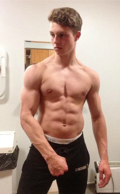 Simply Hot Guys