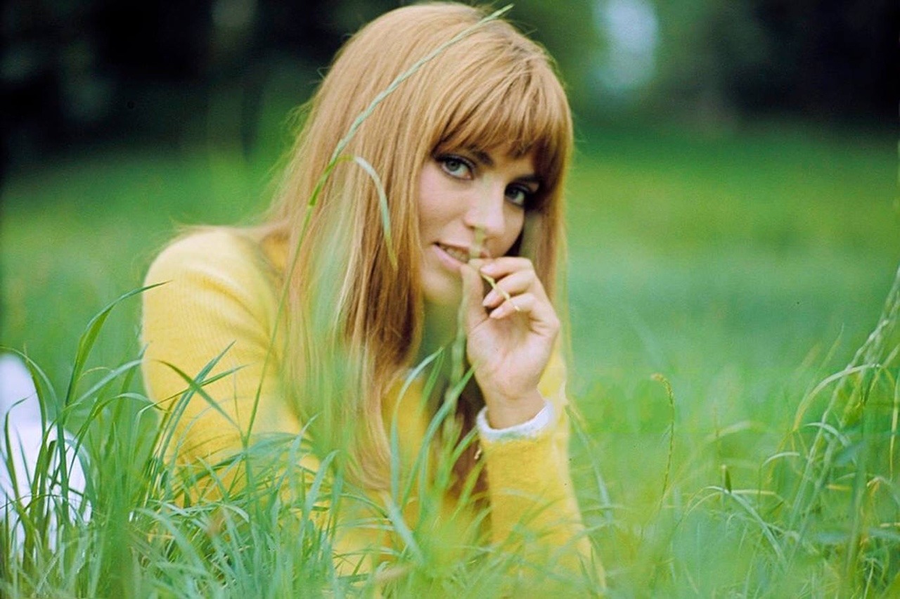 isabelcostasixties:  Marie-france Pisier photographed by Jean-Claude Deutsch (Paris