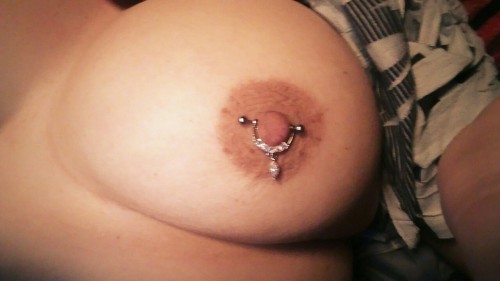 funbilatina: Picked up some new jewelry this weekend.. I love these!!!!