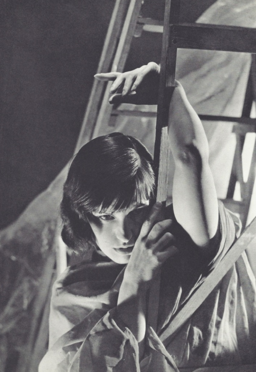 kvetchlandia: George Hoyningen-Huene      Lotte Lenya, Berlin      c.1