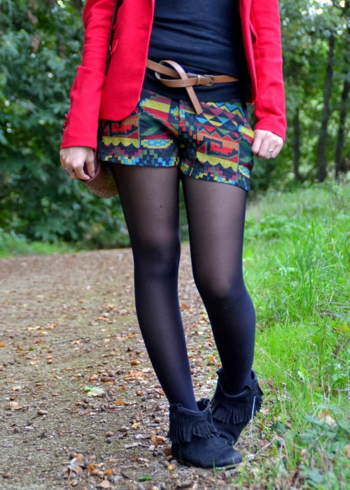 tightsobsession: Nothing else matters. Via Sweety Mely Style. Perfect opaque tights on this cute gir