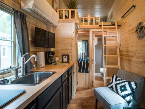 Sex tinyhousetown:  Atticus, a 176 sq ft tiny pictures