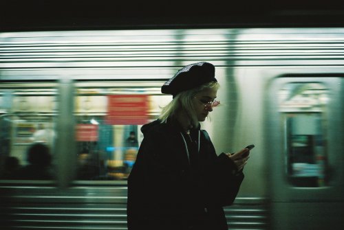erikakbowes: Laura in Shibuya by me - www.erikabowes.co.uk/20162017-on-film/