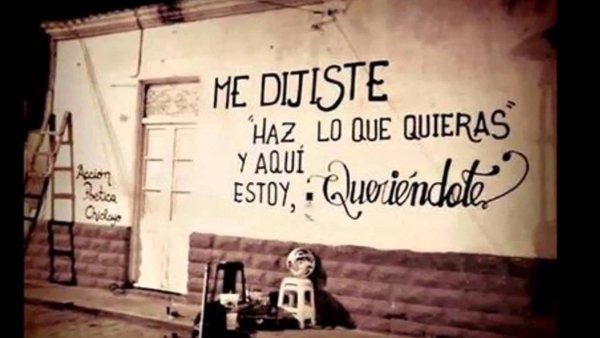 accionpoeticaamerica:  Me dijiste “Haz lo que quieras” y aquí estoy QueriendoteSíguenos