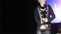 loveintokio: cute niel moments during lovefool in toronto ♥(ˆ⌣ˆԅ)