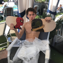 hotfamousmen:  Tom Holland