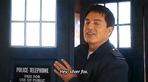 braddersbangerz:Captain Jack finally got the hello he wanted without the Doctor blocking him.