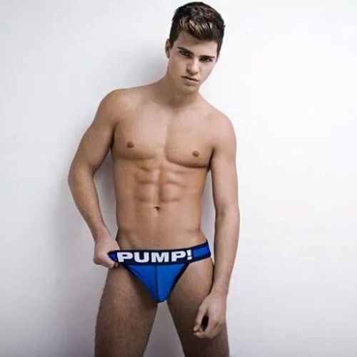 meknes1979:  speedoboyny :  speedoboyny: Publié par Mike  # Sous-vêtements # # slip bikini # bikinis # # brèves mémoires # # boxers string # # tightywhities jockstrap # # underwearboy underwearlad # # LadInUnderwear boyinunderwear # # sexyboy sexylad