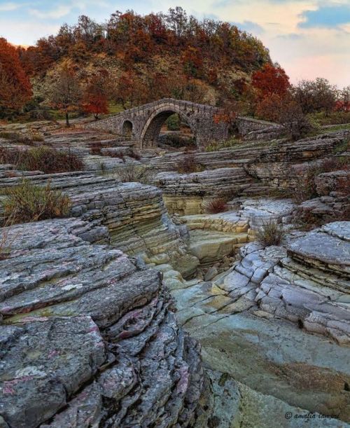 The stone bridge Gretsi / Greece (by Amalia Lampri).