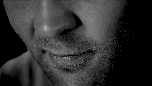 dodirtydeeds:Ambrose smile appreciation