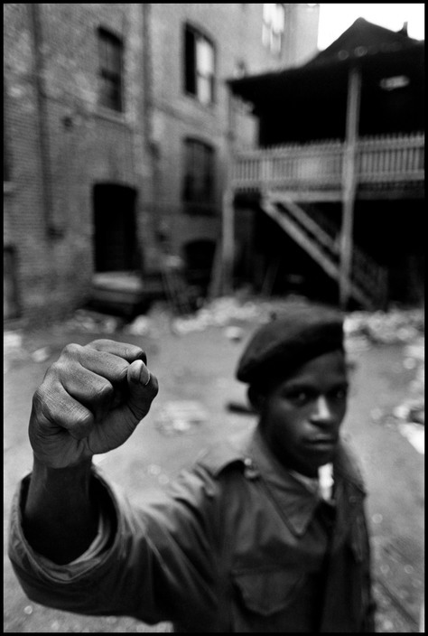soldiers-of-war:  USA. Illinois. Chicago. 1968. A Black Panther Party member. Photograph: Hiroji Kub