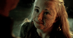 mihtrandir:mihtrandir:got/asoiaf meme{4/8 friendships and/or otps} → Shireen and Davos.I wouldn’t kn