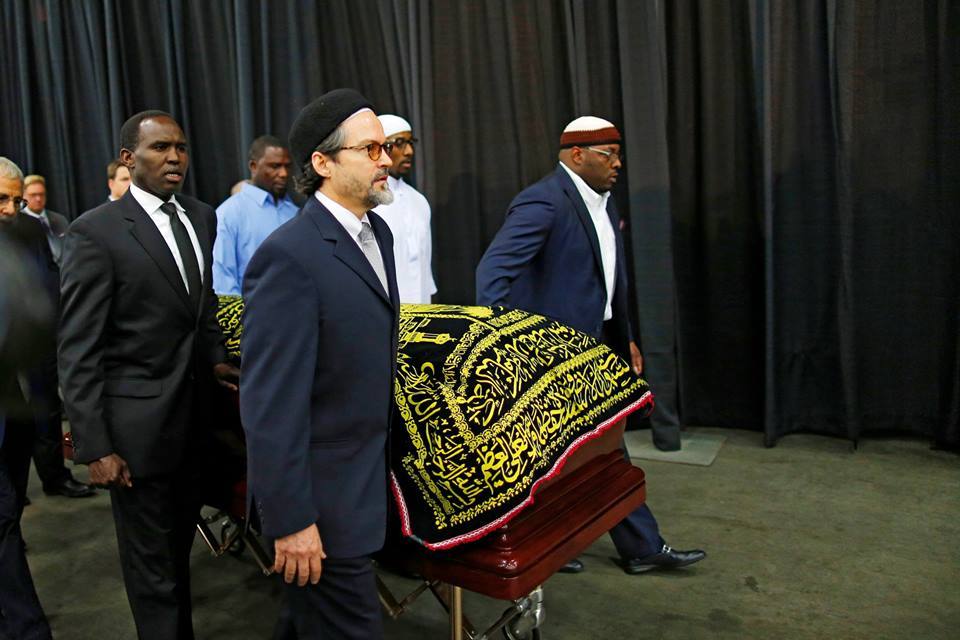 sahara-prince:  Pictures Of Muhammad Ali’s Funeral Just Now  May God Rest This